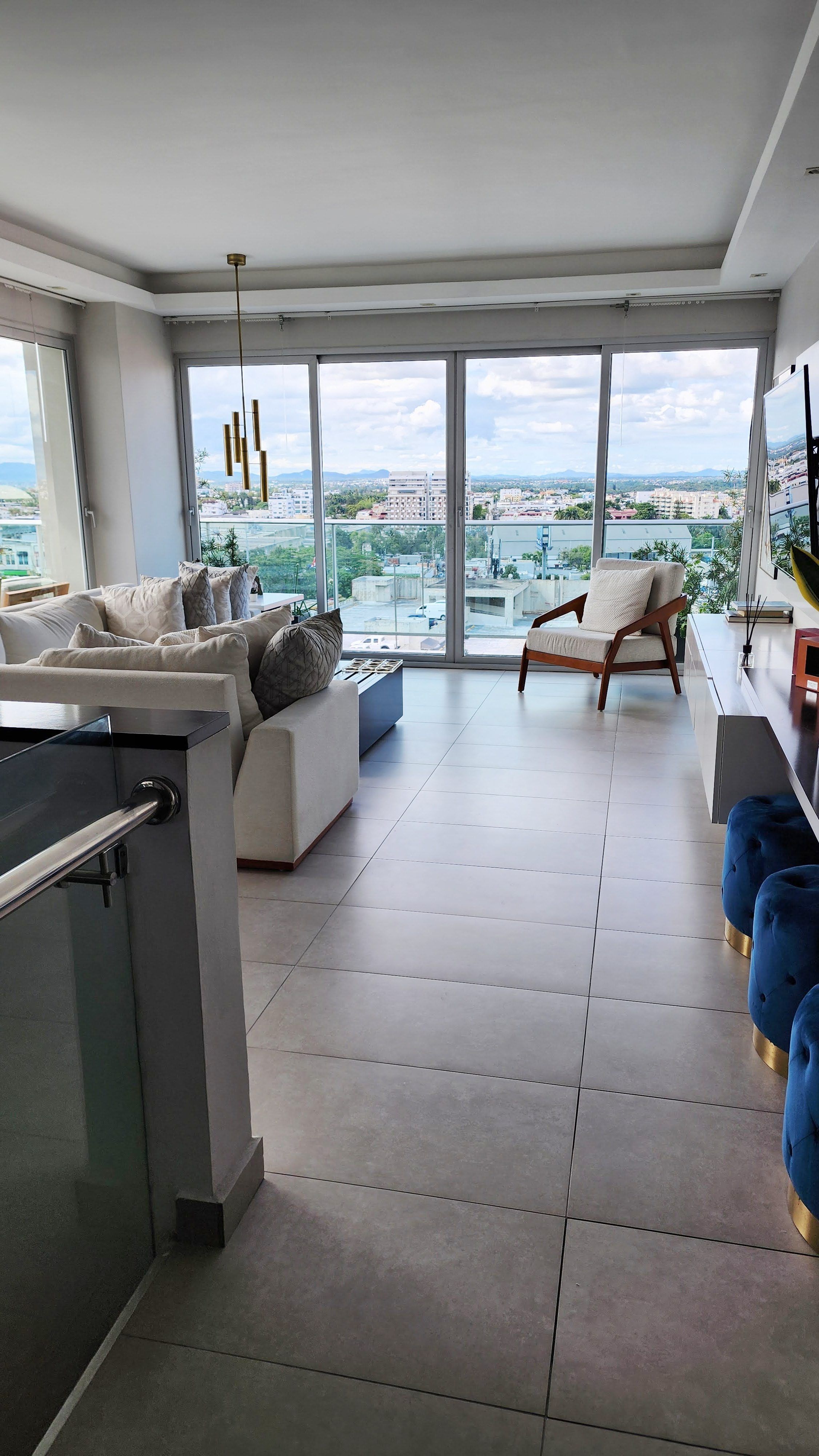 penthouses - Vendo Moderno Penthouse en Serralles 9