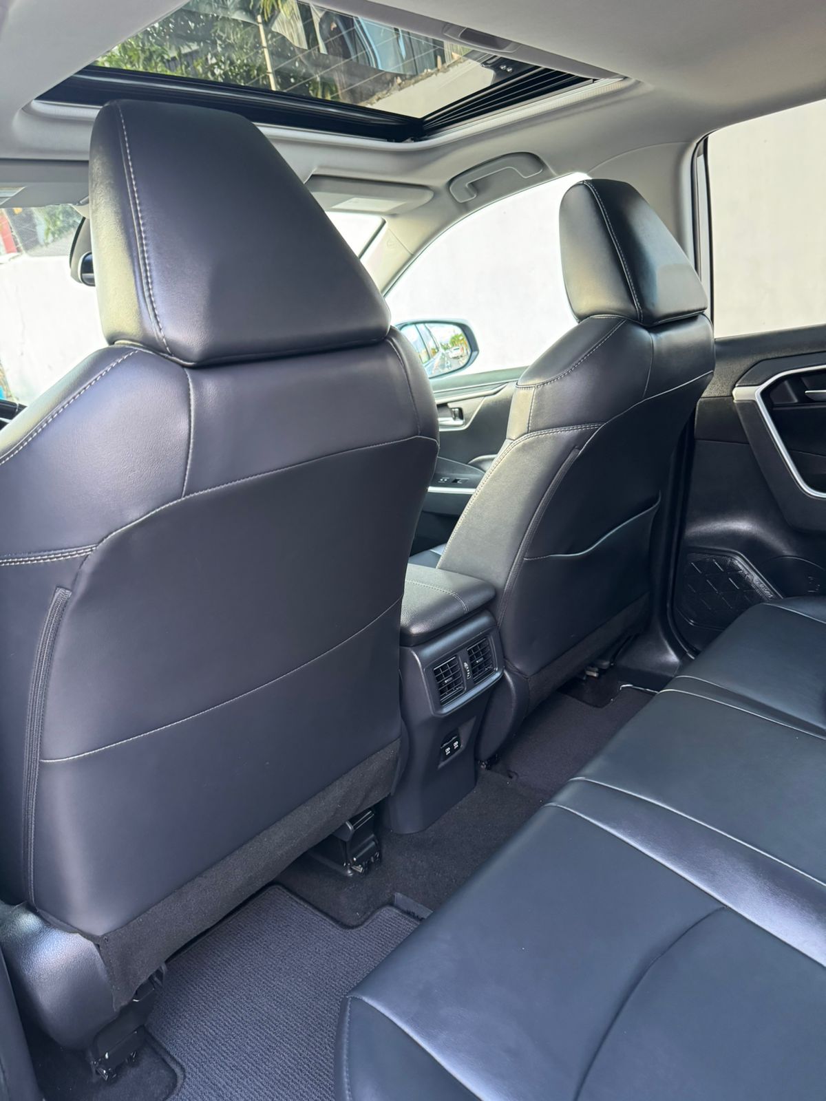 jeepetas y camionetas - Toyota rav4 2019 xle Premium  6