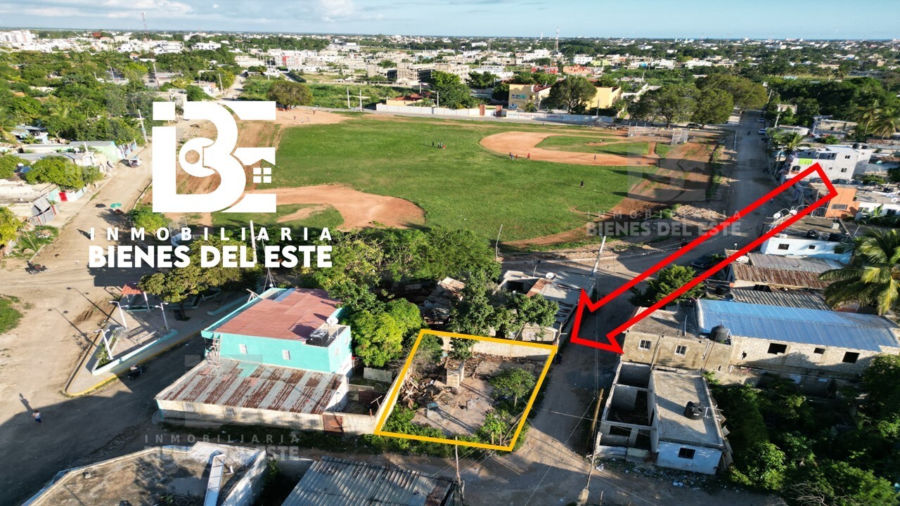 solares y terrenos - Se Vende Economico Terreno de Esquina en El Brisal