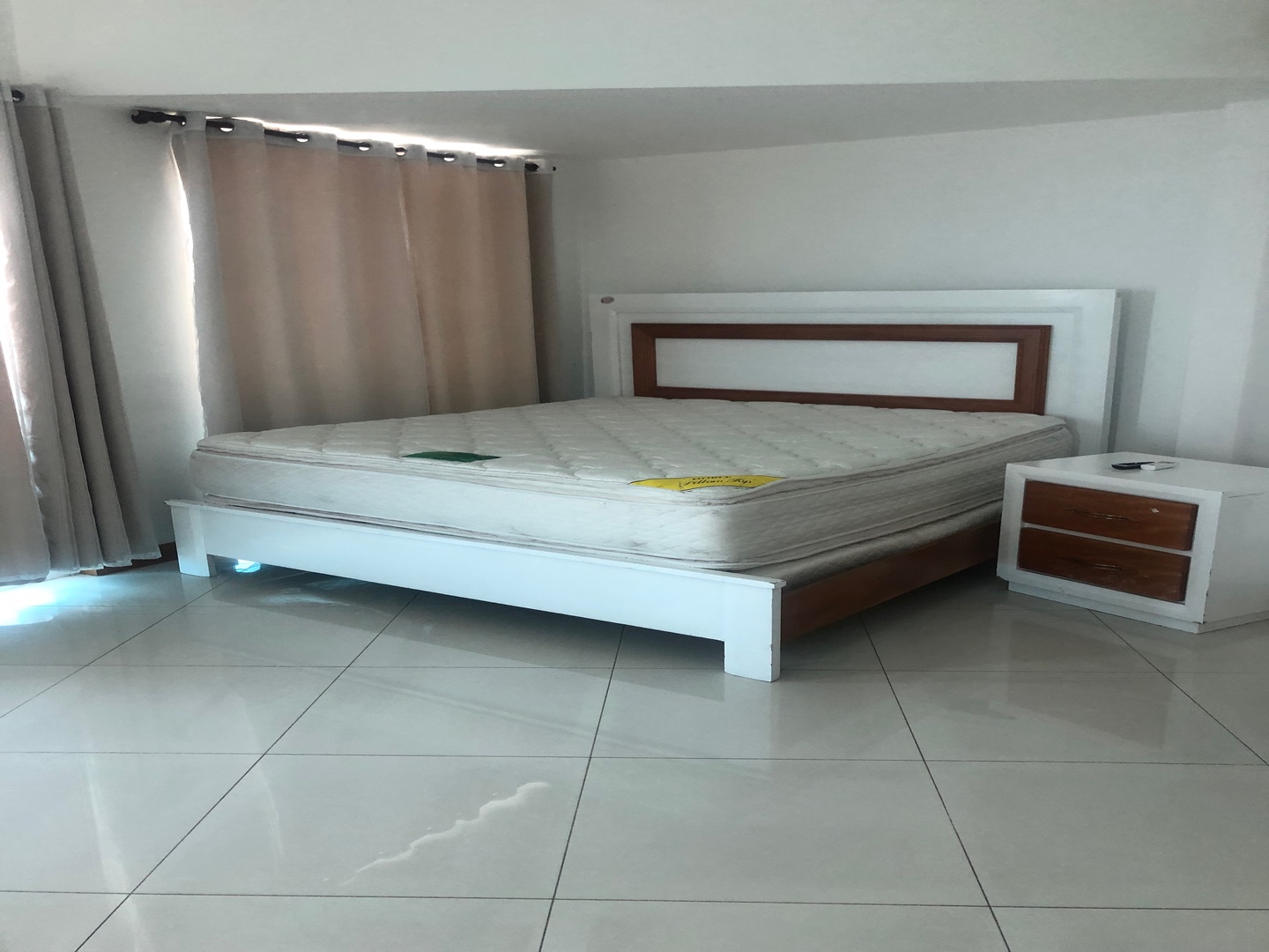 apartamentos - Malecon venta de oportunidad 2