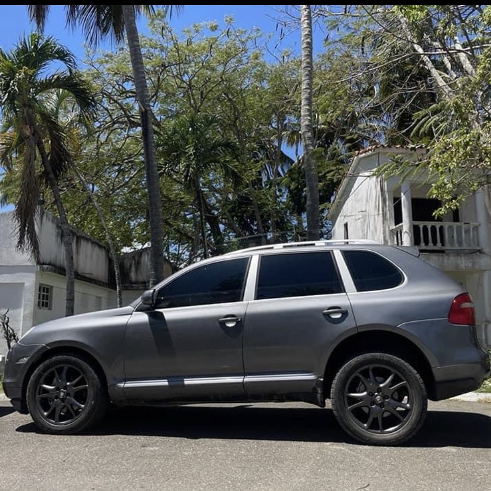 jeepetas y camionetas - PORSCHE CAYENNE 2008 S . Llévatelo con $200,000 Inicial y $15,500 por 24 meses.