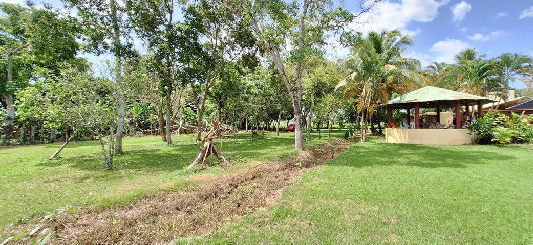 solares y terrenos - Finca en venta Lagos de Reyes Republica Dominicana 5