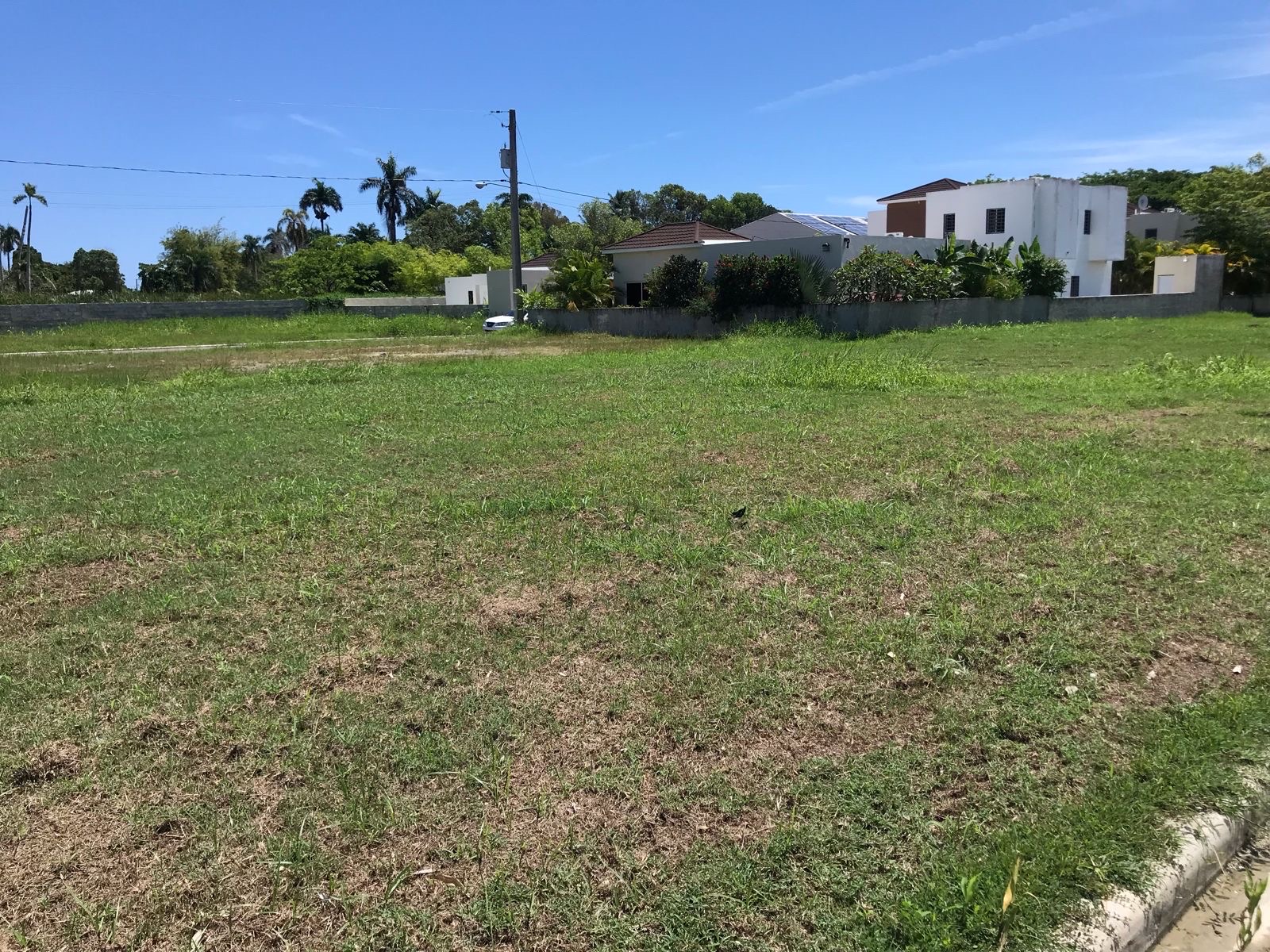 solares y terrenos - Se venden solares en Residencial cerrado  2