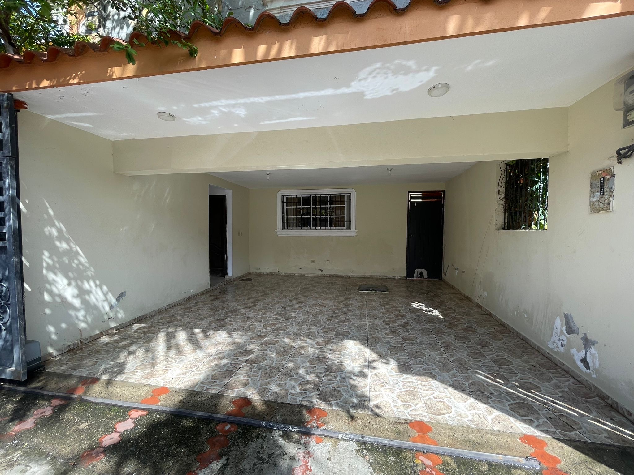 casas - venta de casa en la autopista de san Isidro Santo Domingo este  4