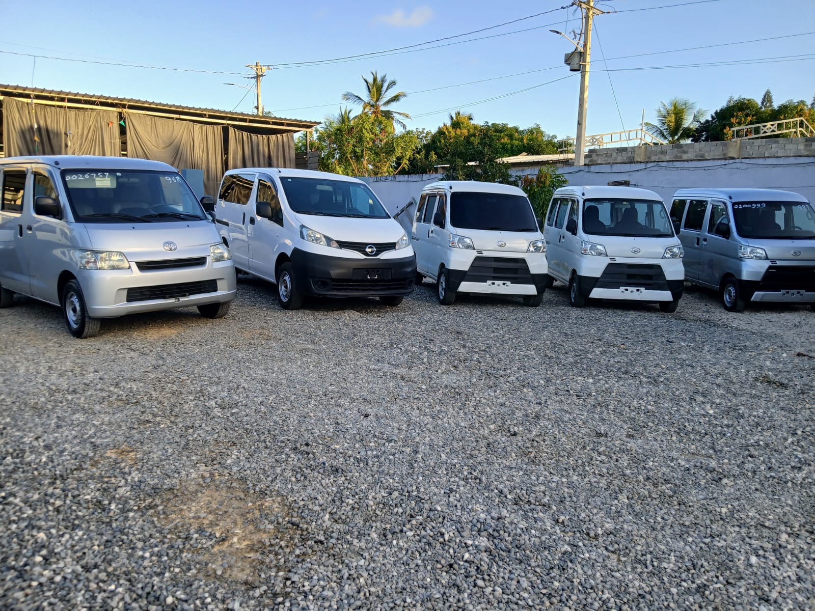 carros - VENDO DAIHATSU HIJET 2019 INICIAL 130000 5