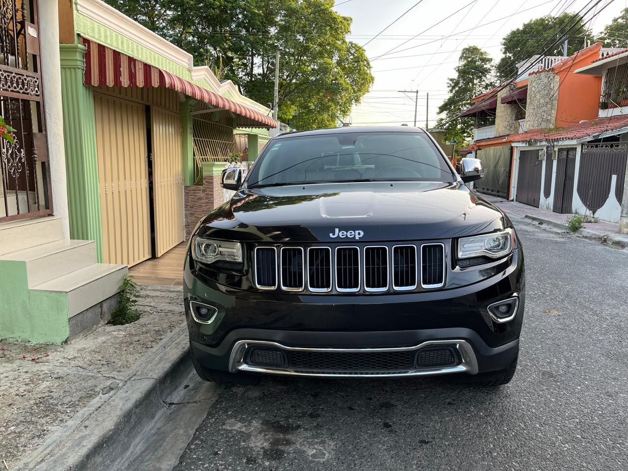 jeepetas y camionetas - Jeep Grand Cherokee Limited 2015 0