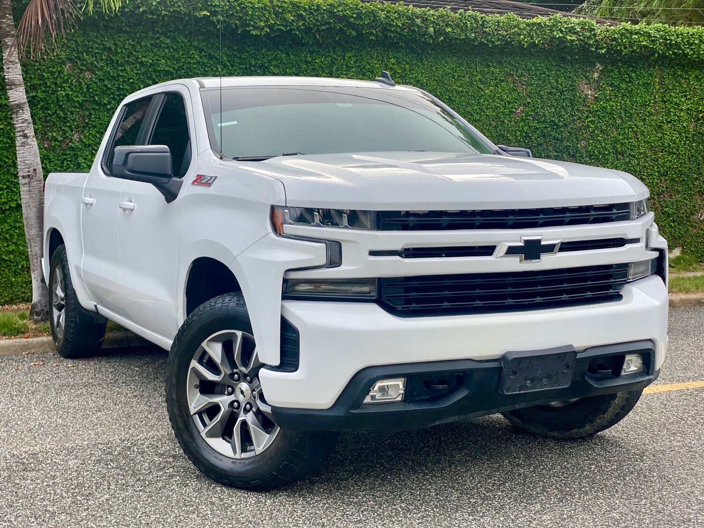 jeepetas y camionetas - Chevrolet Silverado RST 2020 2