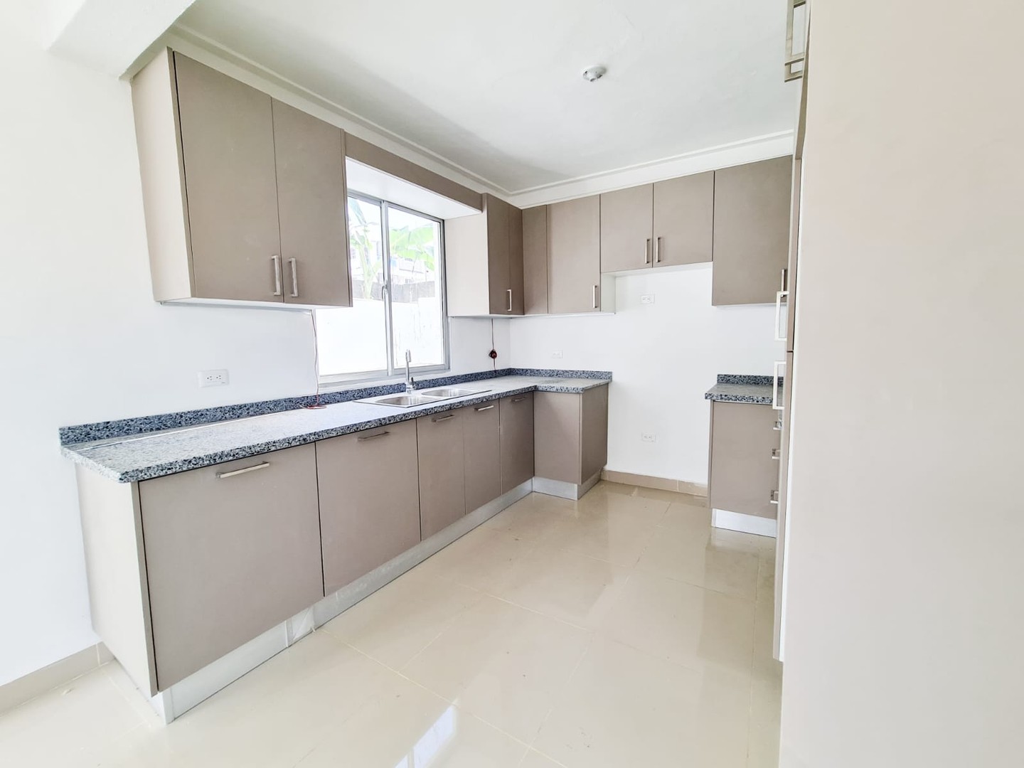 casas - HERMOSAS CASA DE VENTA UBICADA EN SAN ISIDRO, SANTO DOMINGO ESTE, ZONA ORIENTAL 3