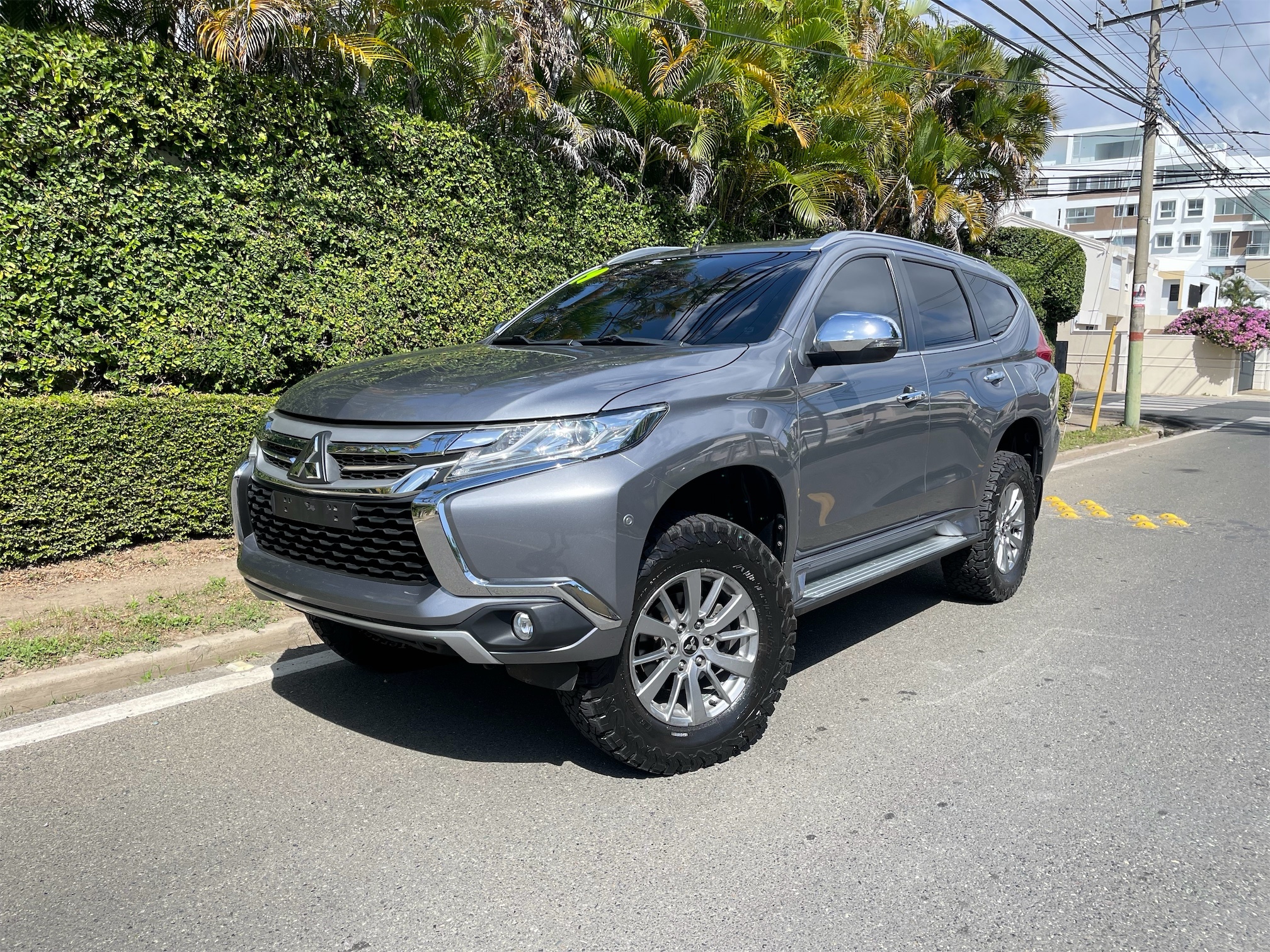 otros vehiculos - MITSUBISHI MONTERO SPORT 2019 (GASOLINA)