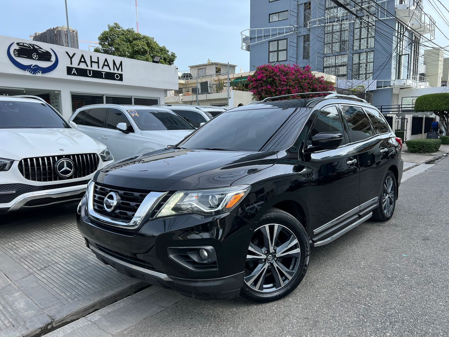 jeepetas y camionetas - Nissan Pathfinder Platinum 2018