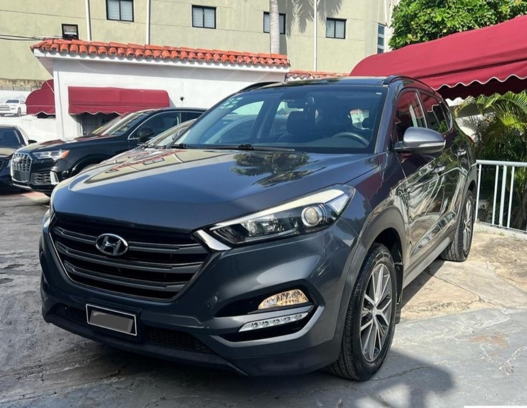 jeepetas y camionetas - Hyundai Tucson 4x4 Panorámica DOHC 