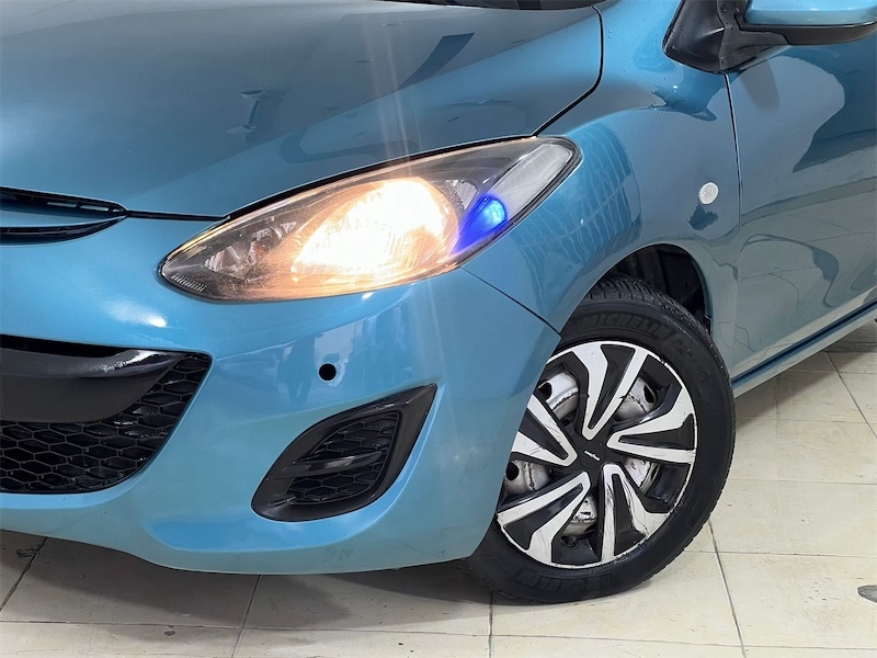 carros - MAZDA DEMIO AÑO 2013  2