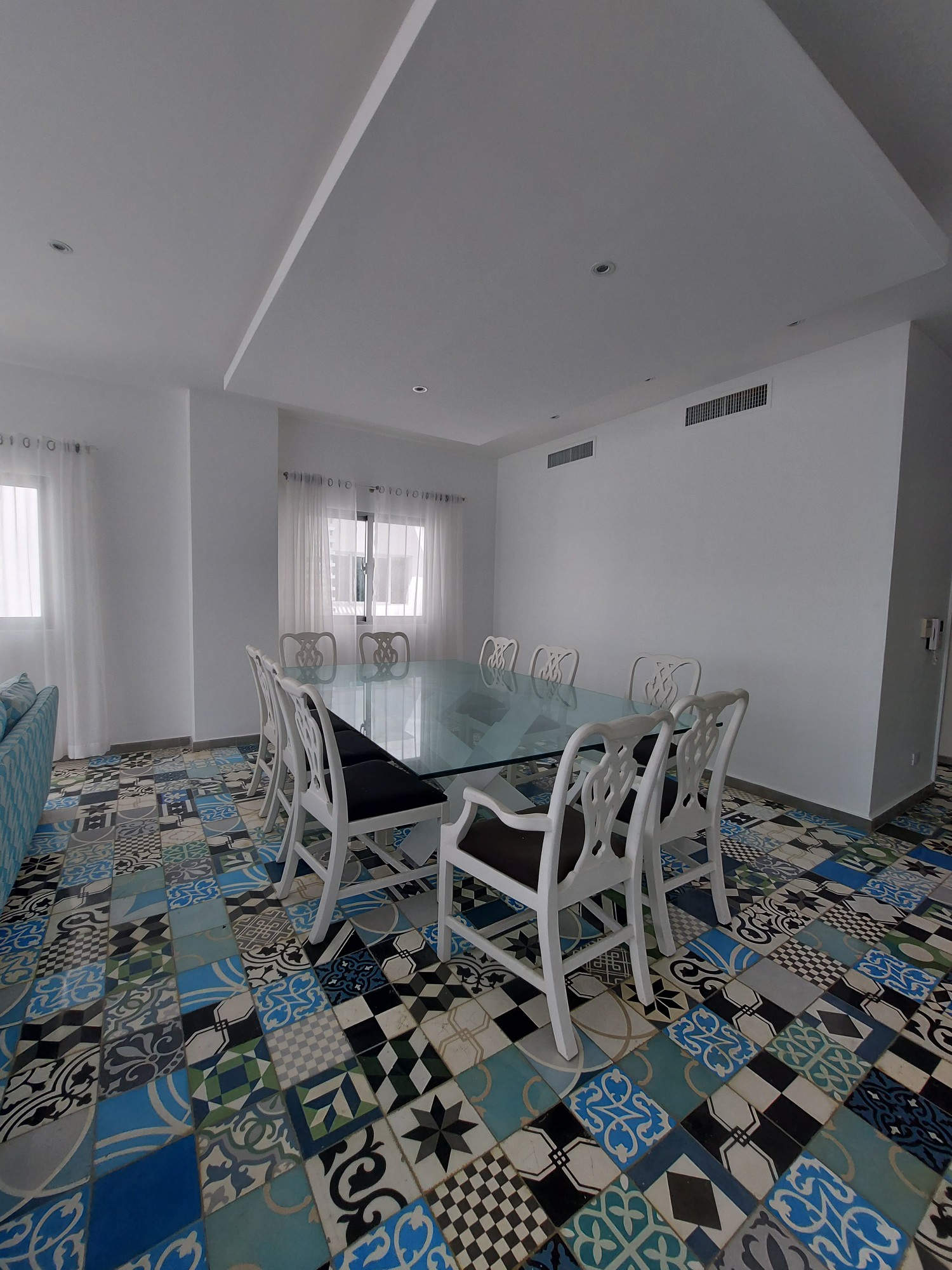 apartamentos - Ph Mirador  Sur con línea  blanca Algunos muebles según la necesidad del cliente