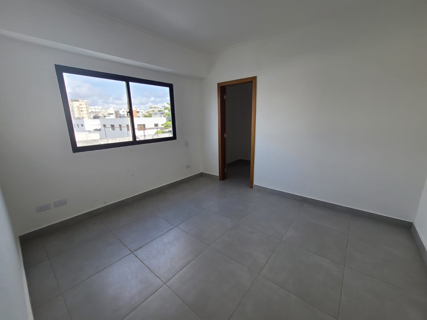 apartamentos - VENDO OPORTUNIDAD UNICA de Invertir o Vivir En Evaristo Morales código: PD223 2