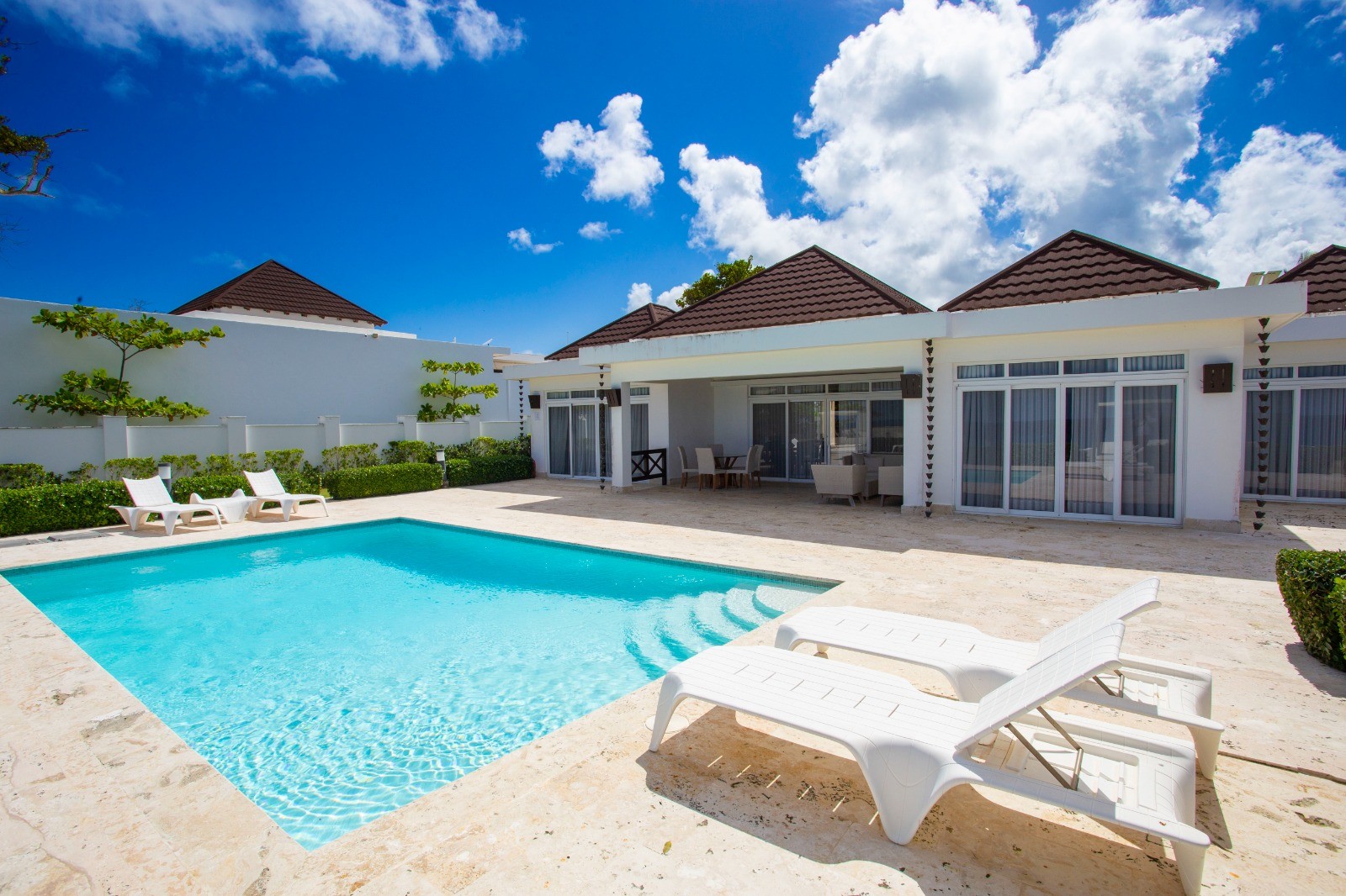 casas vacacionales y villas - EN RENTA VILLA EN SOSUA, PUERTO PLATA