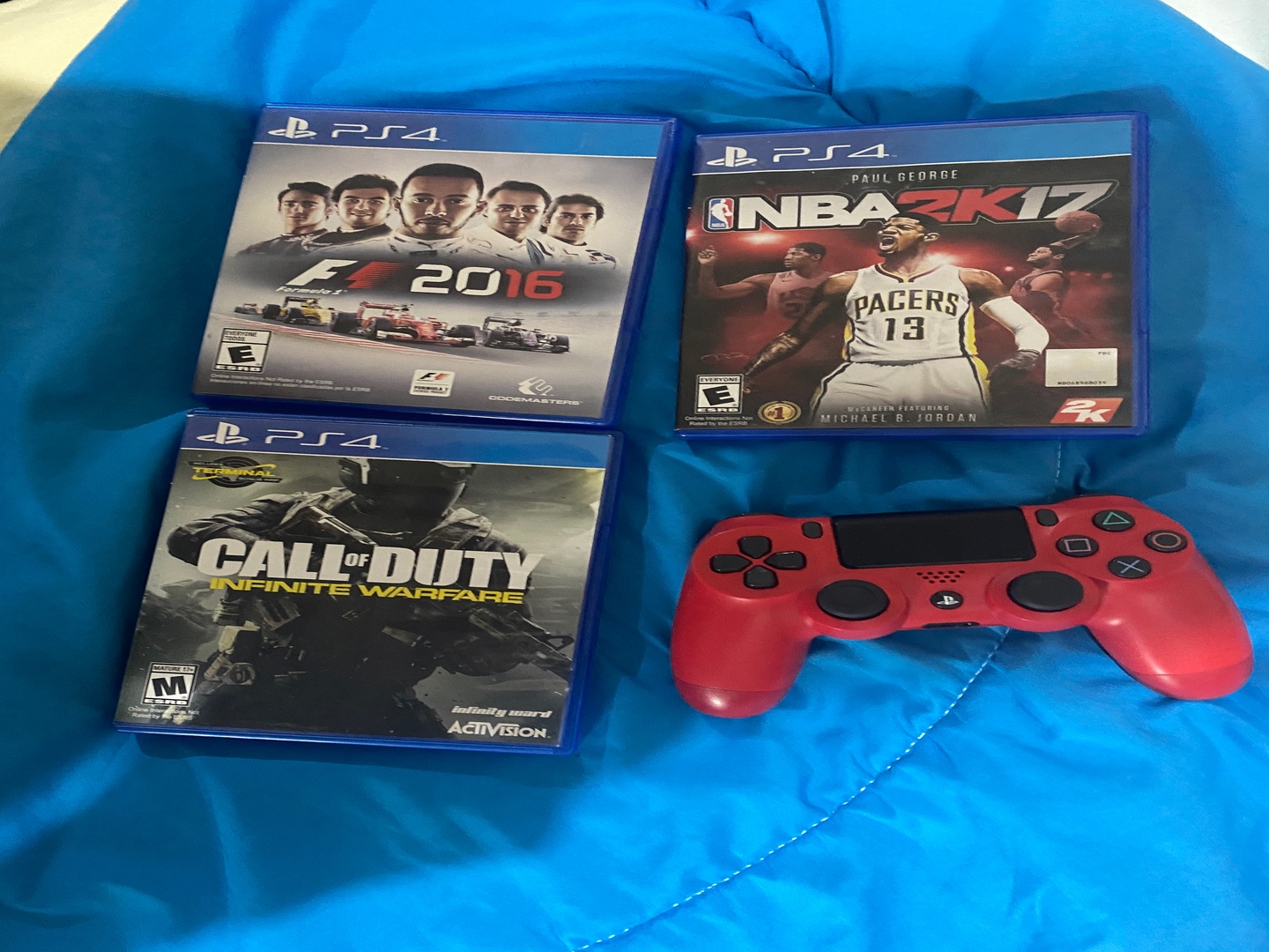 consolas y videojuegos - Cotrol ps4 y CD