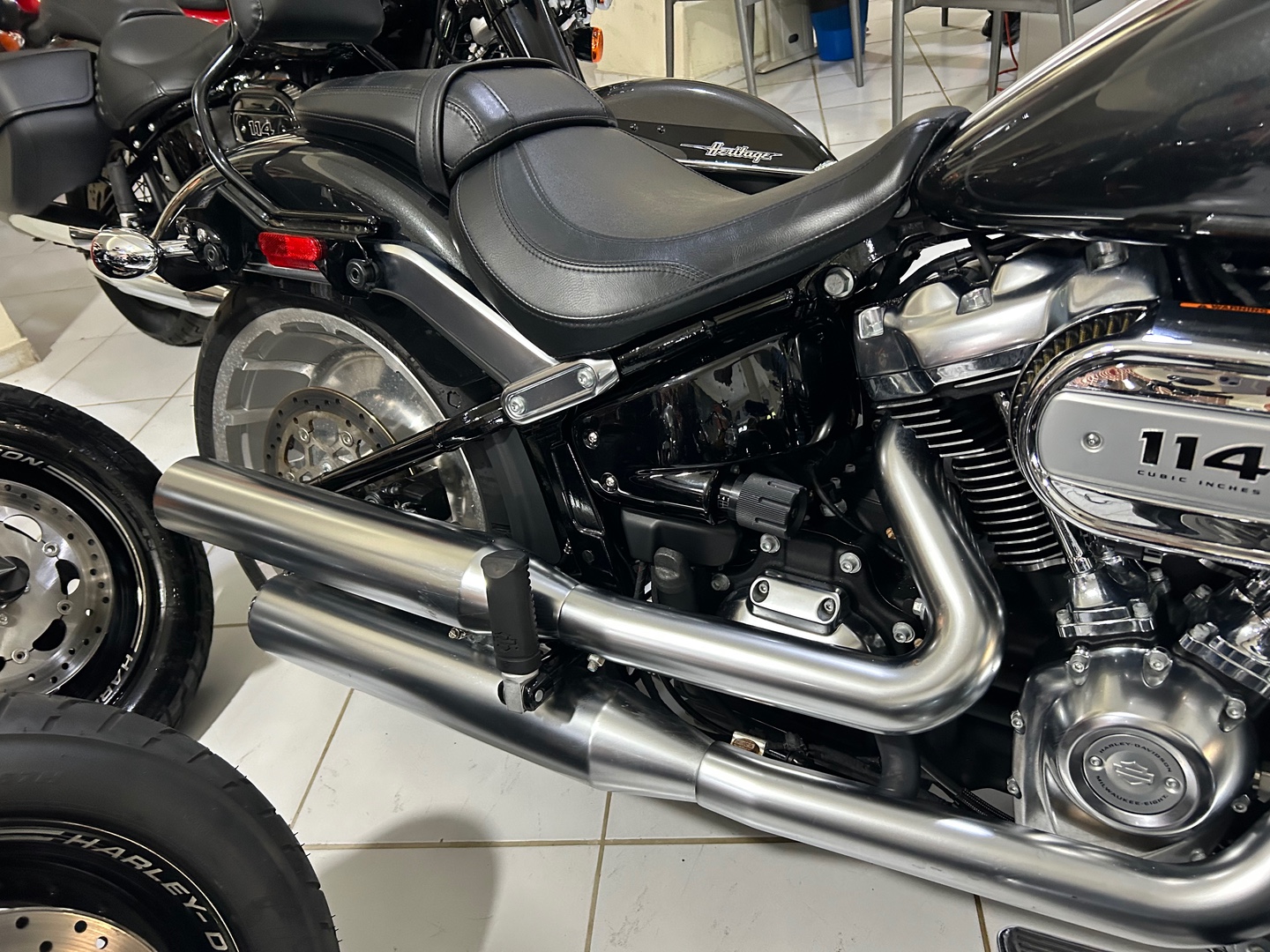 motores y pasolas - Harley Davidson Fat Boy 114 año 2018 6