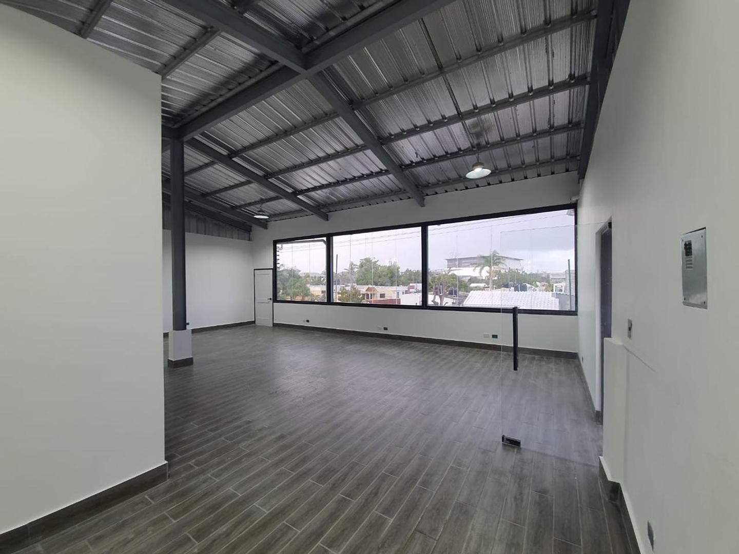 oficinas y locales comerciales - alquilo local en Rosmil en la guarocuya 1