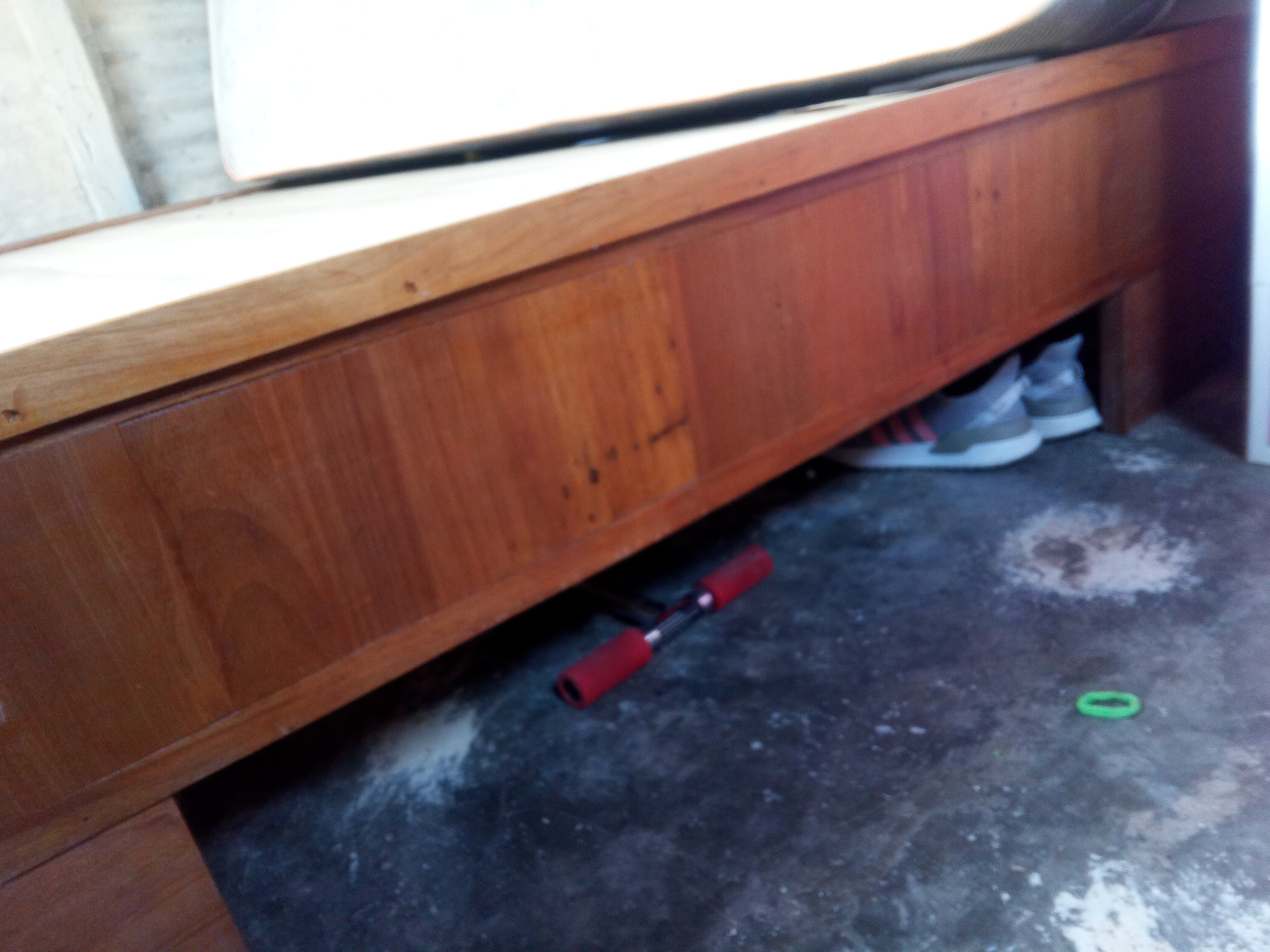 muebles y colchones - Cama con colchón de pino tratado  3