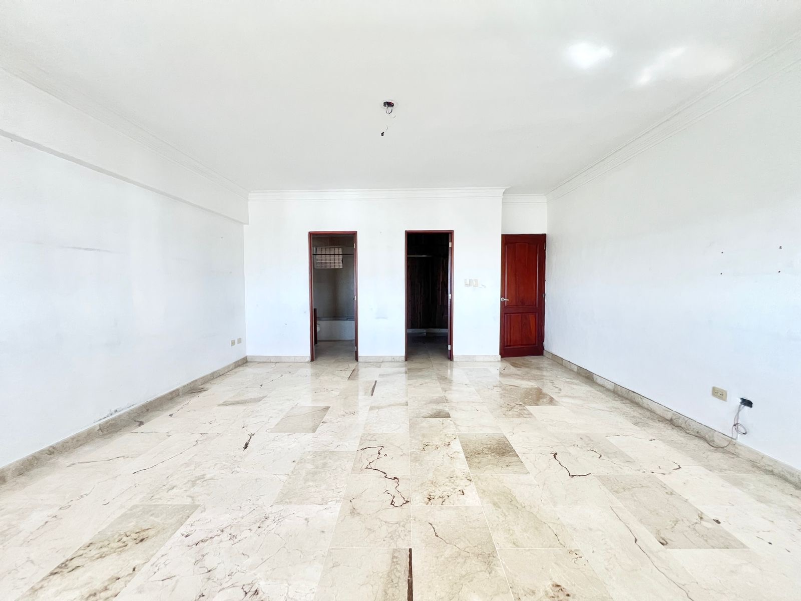 apartamentos - Vendo urbanización real piso 7 tres hab con parque 8