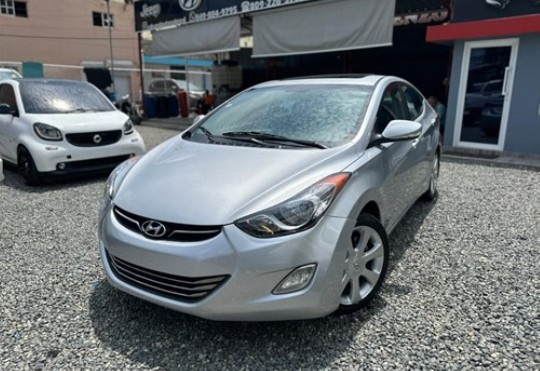 carros - Hyundai Elantra límite americano 2012