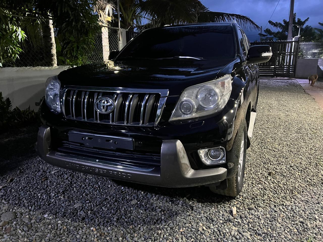 jeepetas y camionetas - Toyota land cruicer prado vx 2010