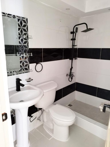 apartamentos - VENDO 2DO NIVEL EN VILLA AURA 1