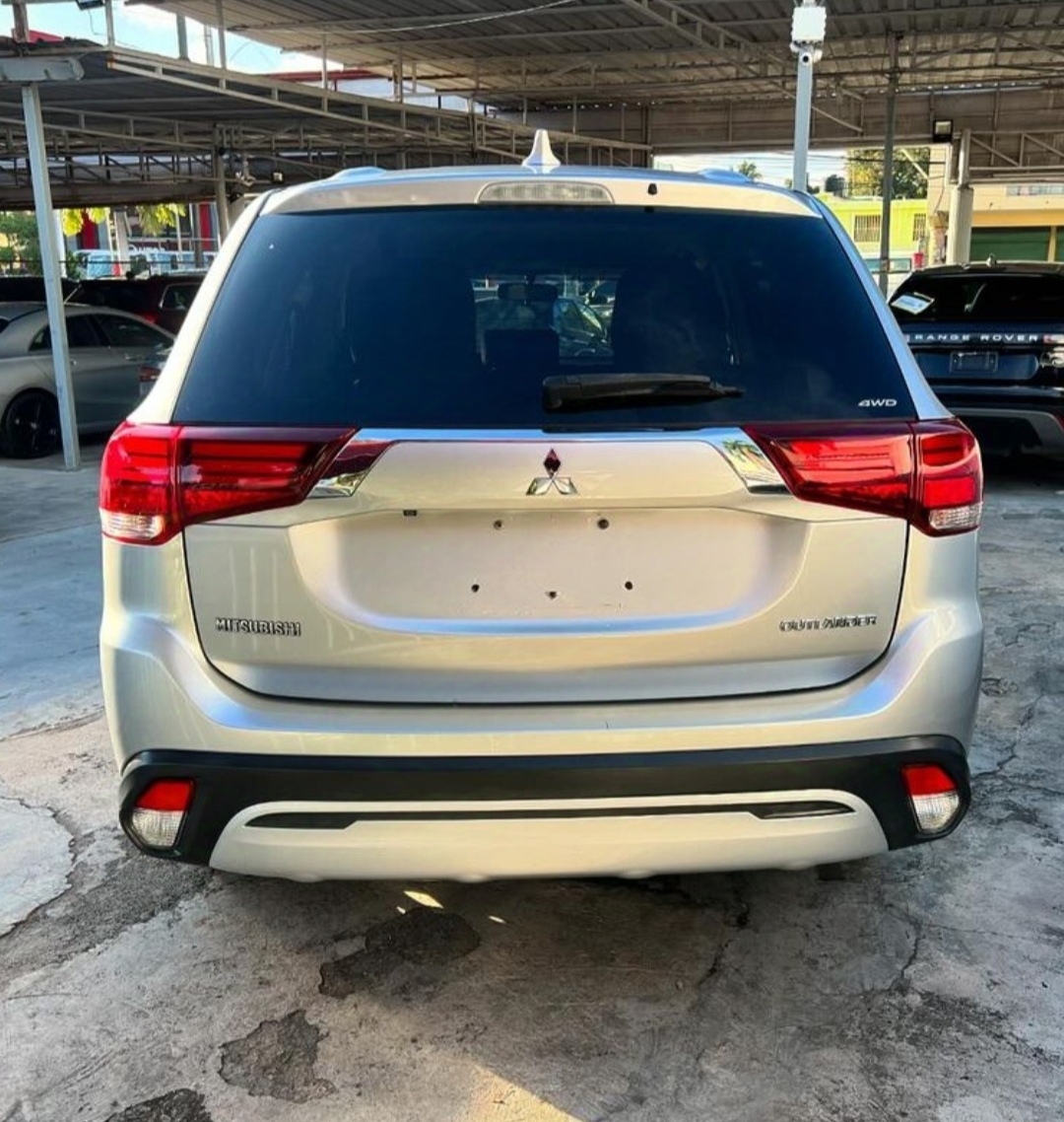 jeepetas y camionetas - 2019 Mitsubishi Outlander SE 4x4  6