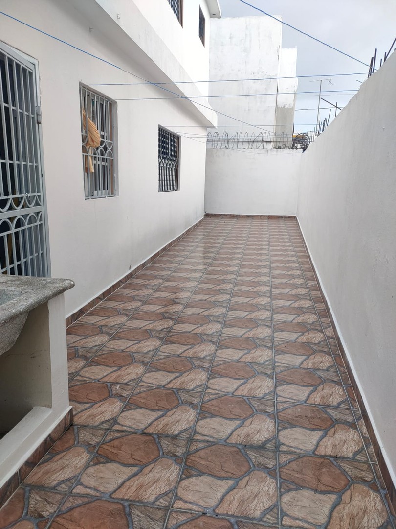 casas - Casa de OPORTUNIDAD en San Cristóbal  5