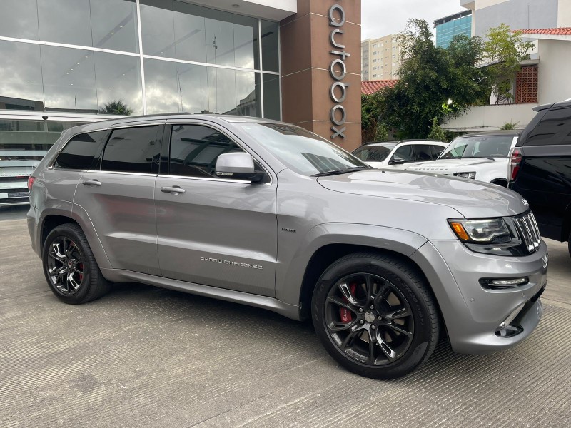 jeepetas y camionetas - Jeep grand cherokee srt 2015 2