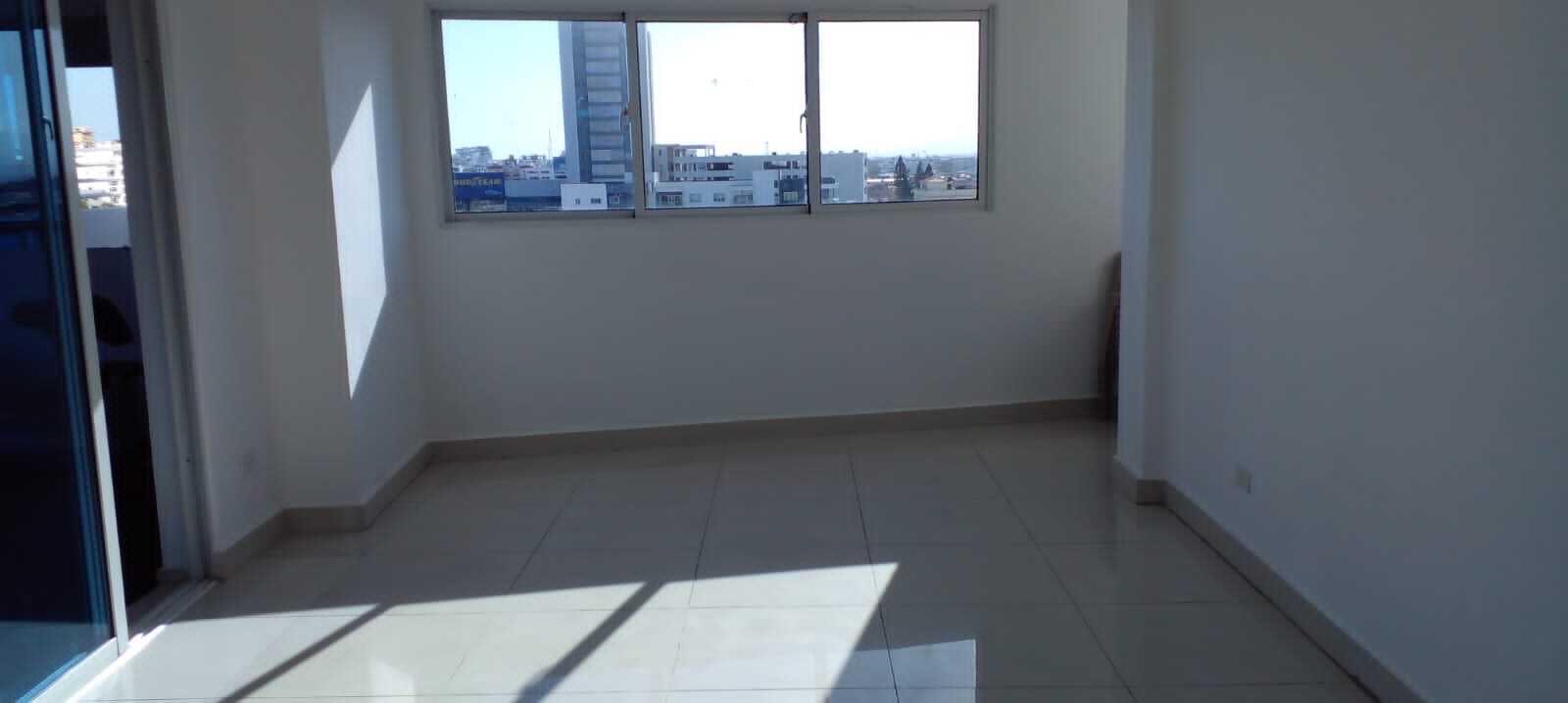 apartamentos - hermoso apartamento en zona céntrica en el millón  4