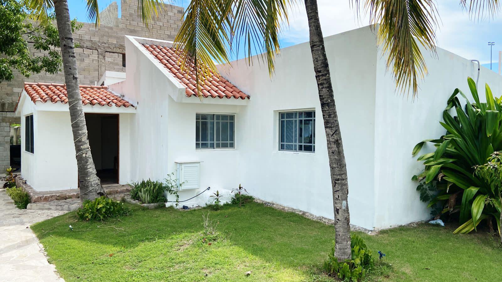 casas vacacionales y villas - vendo un hermosa villa en juan dolio  1