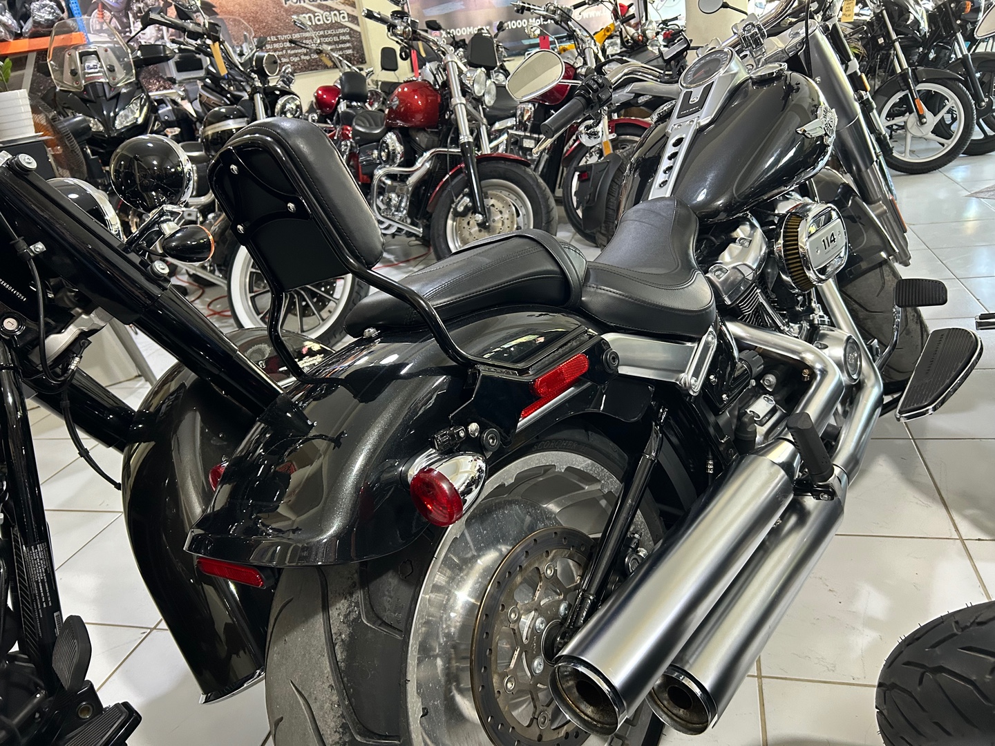 motores y pasolas - Harley Davidson Fat Boy 114 año 2018 7