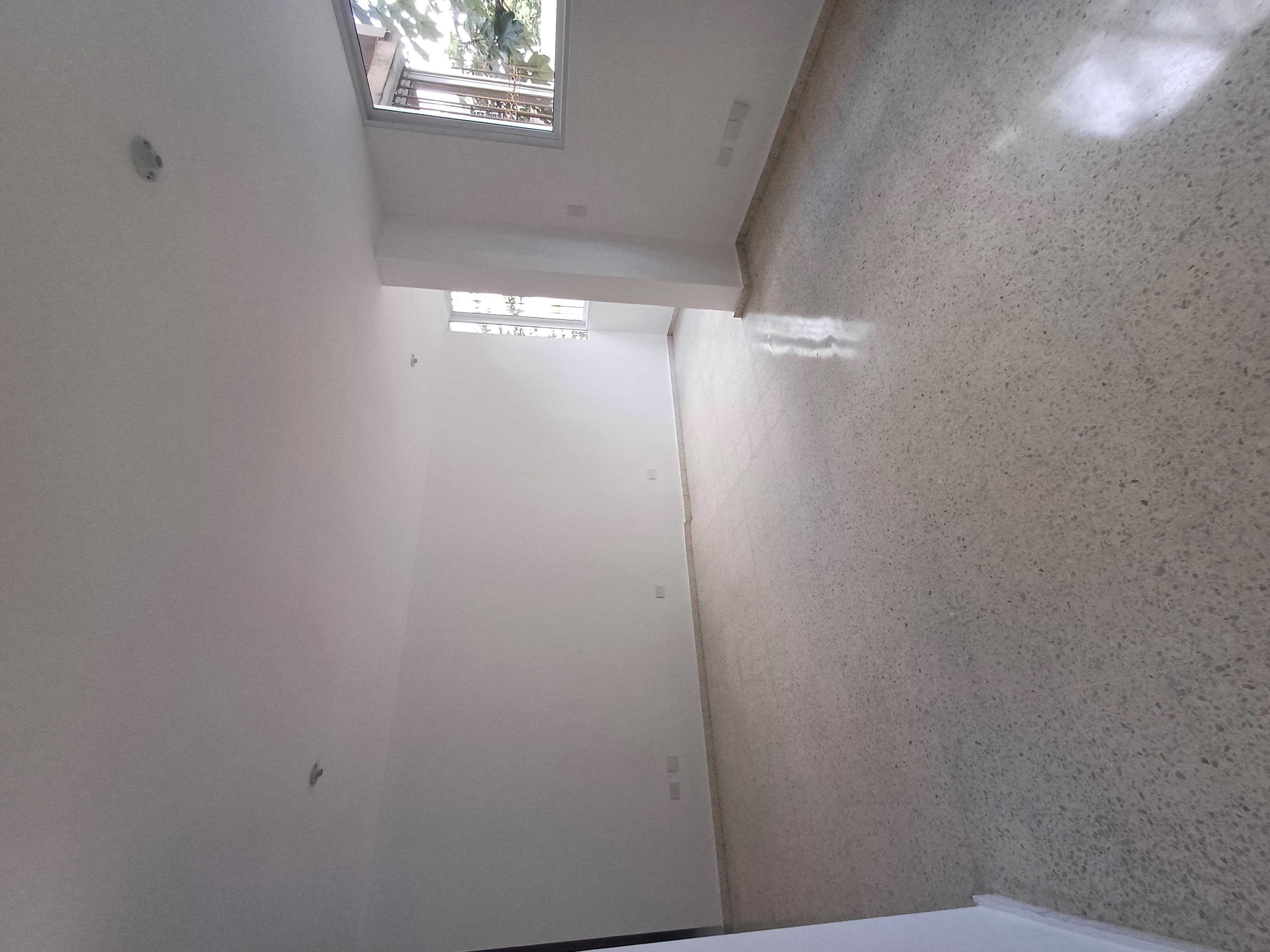 apartamentos - Alquilo Apartamento Clásico 2do Piso en Piantini ma 3