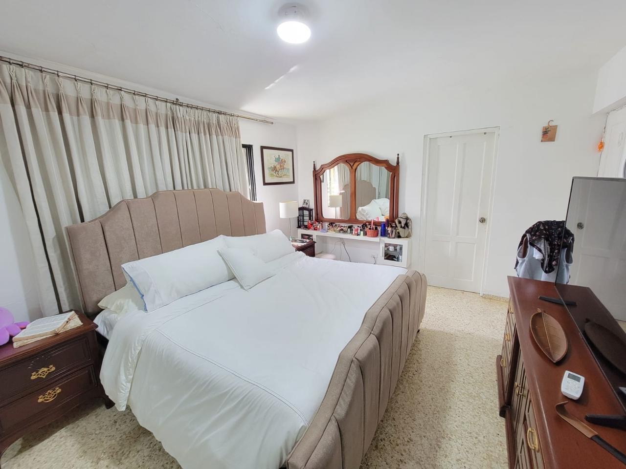 apartamentos - Apartamento en Venta Zona Universitaria  USD 175,0