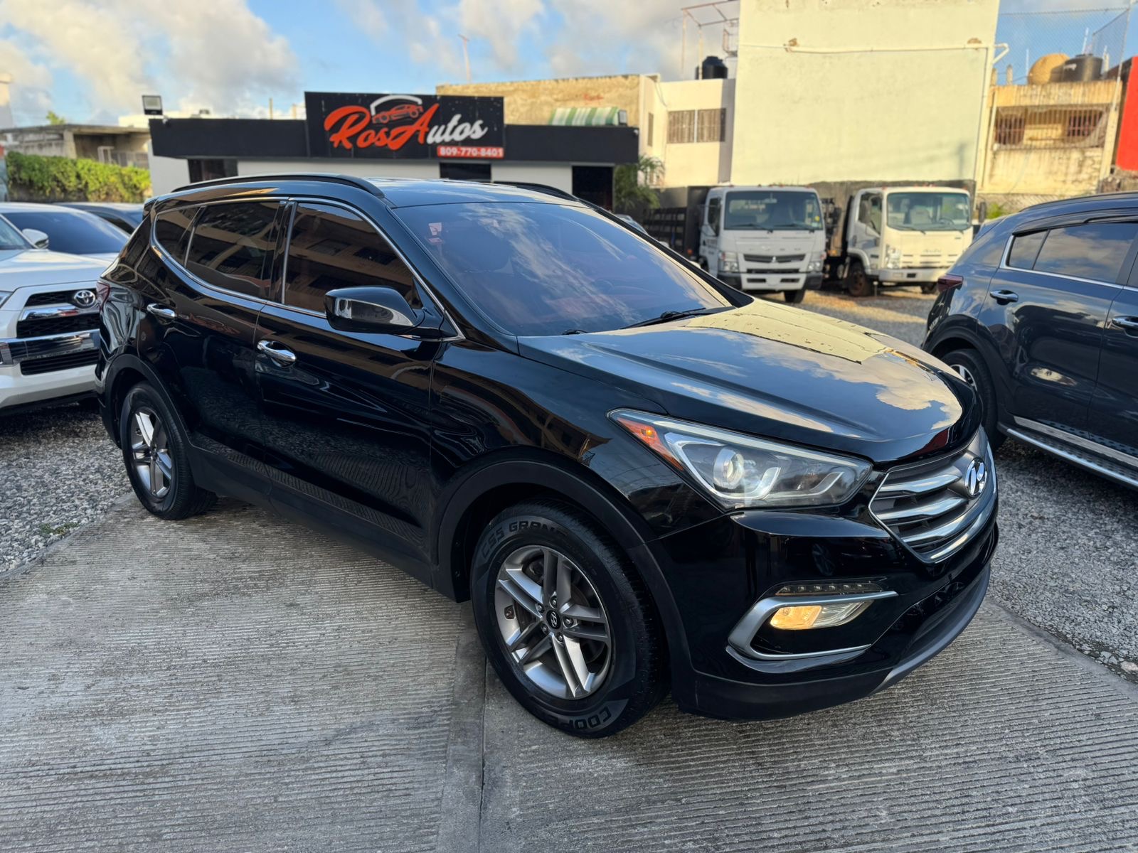 jeepetas y camionetas - Hyundai Santa Fe Sport 2017 2