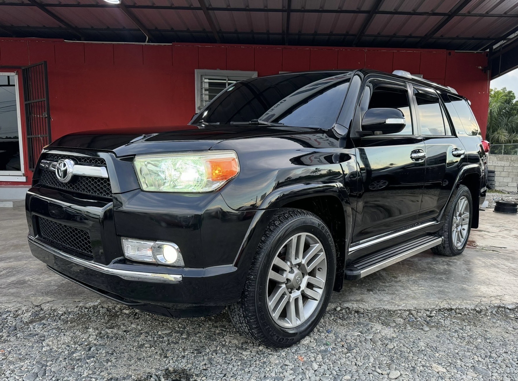 jeepetas y camionetas - Toyota Tacoma 4Runner Limited 2012 3