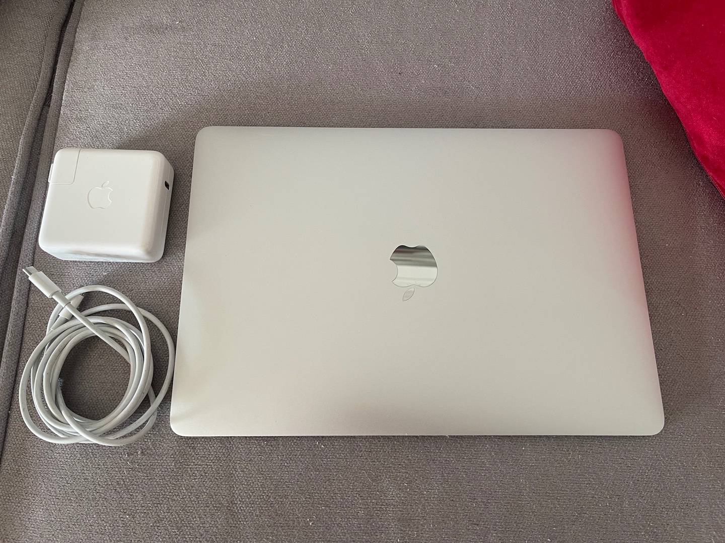 computadoras y laptops - MacBook Pro 13” 2017 256GB SSD en Perfectas Condiciones 7