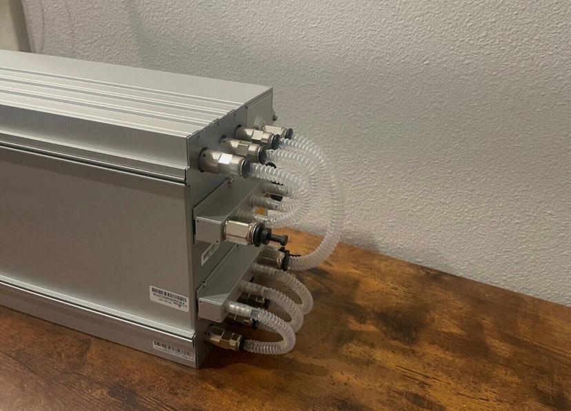 equipos profesionales - Bitmain Antminer S21 Hyd 335T Miner  2