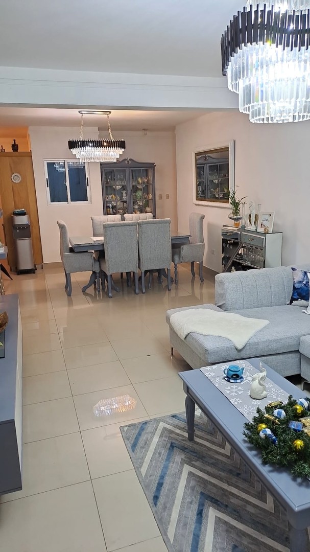 apartamentos - Vendo Excelente Apartamento 
próximo a Carrefour y zona de la República de Colom 2