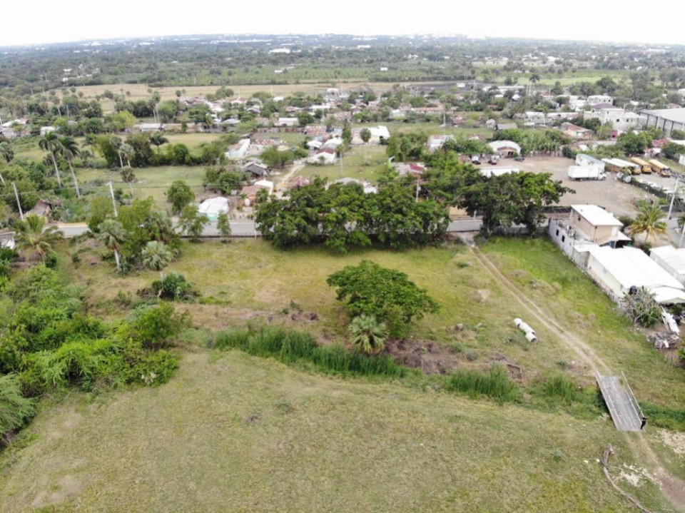 solares y terrenos - Terreno en Venta en LAS PALOMAS 6