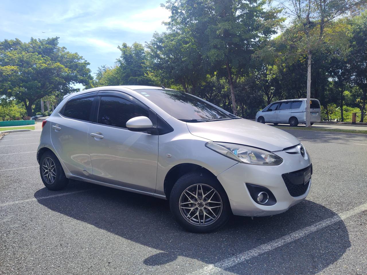 carros - Mazda demio 2012 0