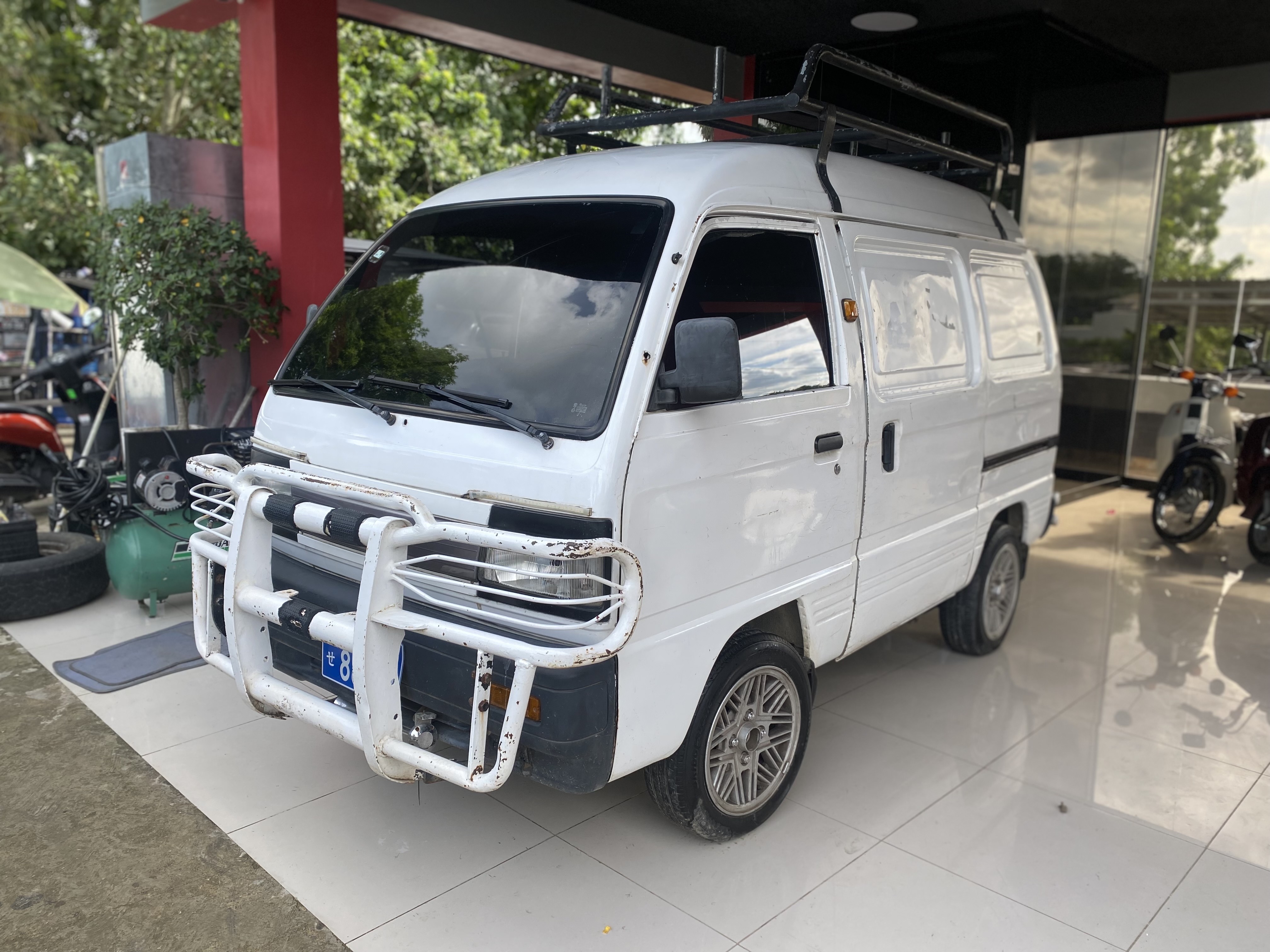 jeepetas y camionetas - CHEVROLET CMV 2012