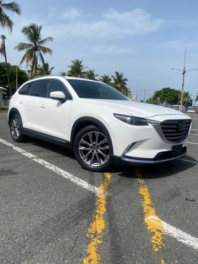 jeepetas y camionetas - Mazda CX9 2018 nuevaaaa 1