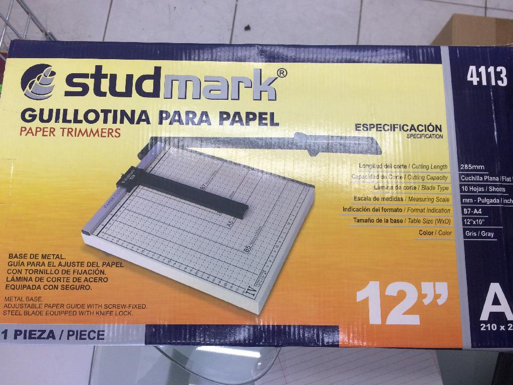 impresoras y scanners - CIZALLA,Guillotina en Metal 12x10 Studmark   Modelo  4113