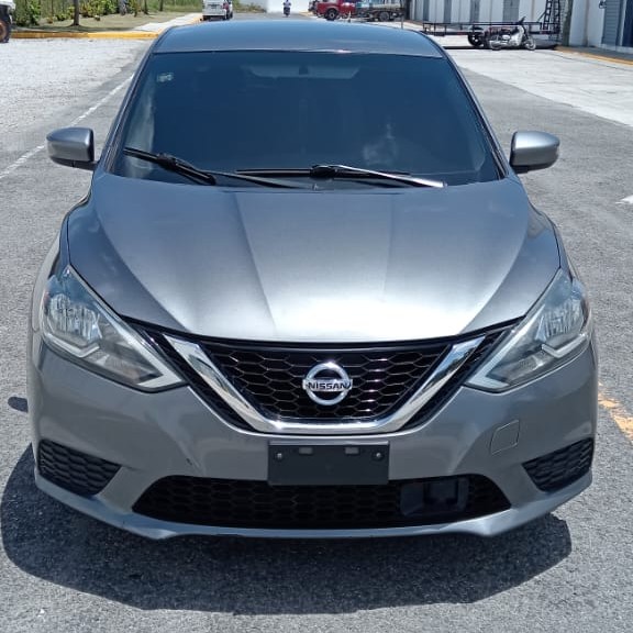 carros - Nissan Sentra 2018 por motivo de viaje en perfectas condiciones bien cuidado.