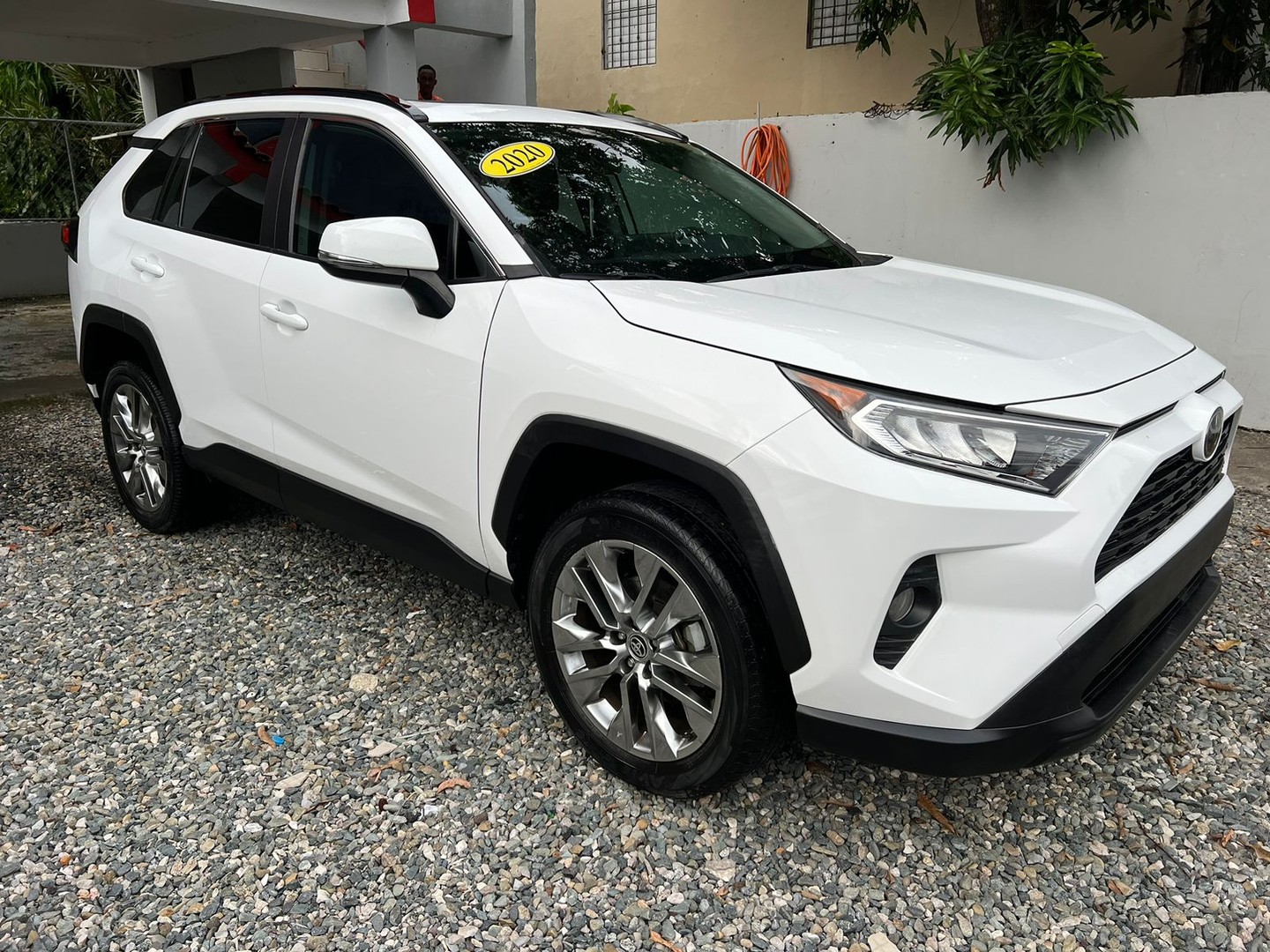 jeepetas y camionetas - toyota rav4 2020 4