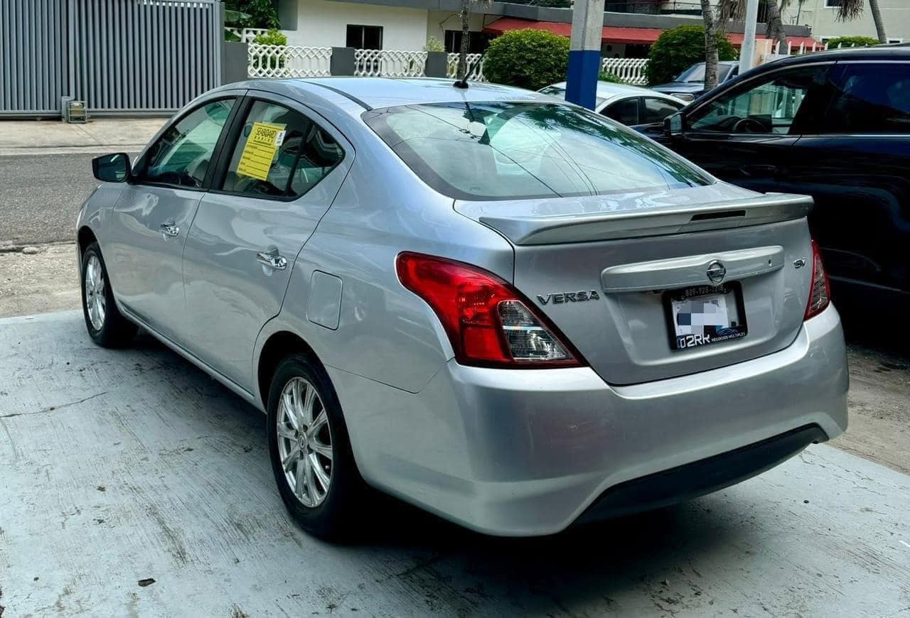 carros - Nissan Versa SV 2019 FULL 3