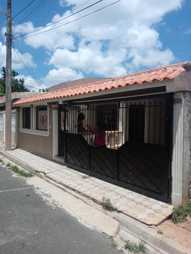 casas - Alquilo casa en Acacia II San Isidro entra el Amalia Santo Domingo Este 5