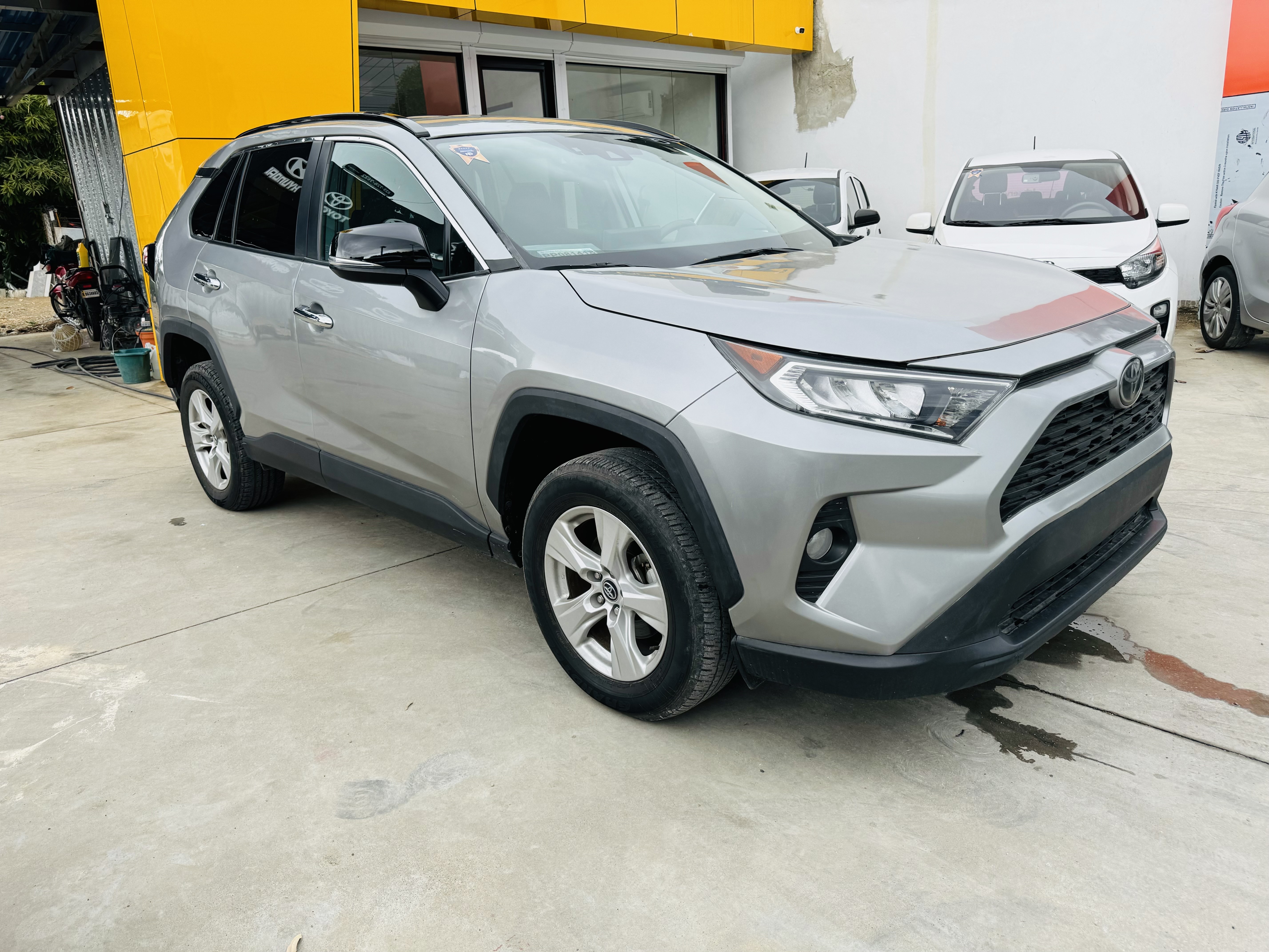 jeepetas y camionetas - Toyota RAV4 XLE 2021 ✅ ComoNueva  1